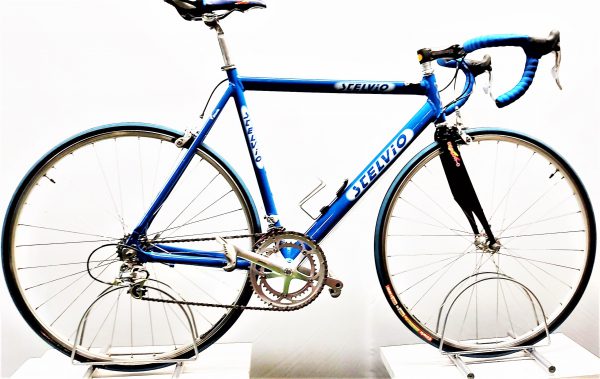 Image of the refurbished Stelvio Italian Road Bike for sale