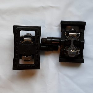 Shimano PD-M505 SPD pedals with plastic flat platforms