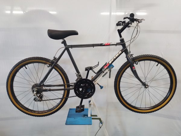 Image Of The Refurbished Vectra Murray 24" Wheel Mountain Bike For Sale