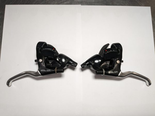 Shimano Deore LX ST-M565 levers