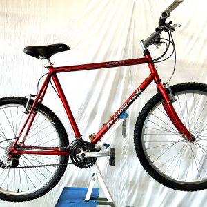 Image of the Refurbished Diamondback Sorrento Mountain Bike for sale.